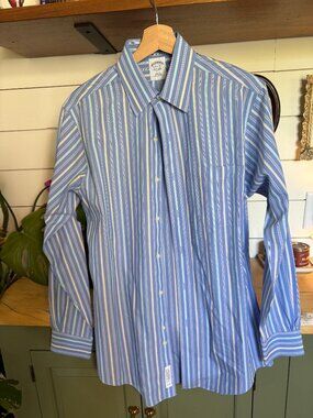 Brooks Brothers Blue Stripe Button Down Shirt – Mens 14 & 1/2 -32